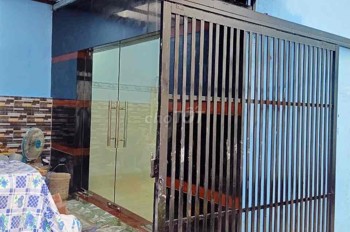 Cho thuê Nhà nguyên căn Hẻm 111 Đường 16, P. HBC. ngay cầu Bình Triệu, DT: 70m2 có 2pn 2wc giá 8 tr