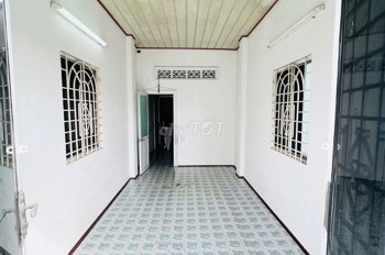 Cho thuê nhà Hẻm 3 Gác Đường Tâm Tâm Xã, P. Linh Tây. Trệt + lầu có 2PN 1WC Giá 6.5tr/tháng