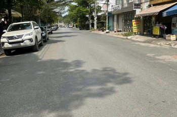 Cho thuê nhà MT đường D1,  P. Linh Tây Thủ Đức - 100m2 có 4pn4wc giá thuê 25tr/tháng