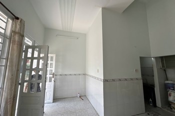 Cho thuê nhà nguyên căn hẻm 102 Đường Số 9,P.Linh Tây,TP Thủ Đức,nhà có gác,2PN 2WC,giá 7tr/tháng