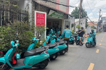 Cho thuê mặt bằng, nhà nguyên căn ngay Võ Văn Ngân. Bình Thọ - 52m2 có 4 tầng, 4pn3wc Giá 15tr/tháng