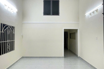 (Giá 8tr) Nhà nguyên căn Đường 26, P. Linh Đông – full máy lạnh – 8tr/tháng - 2pn1wc - hẻm xe tải