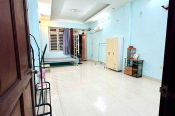 TRỌ 1PN 40m2 - BAN CÔNG - WC RIÊNG - QUẬN 2 - GIÁ 4TR