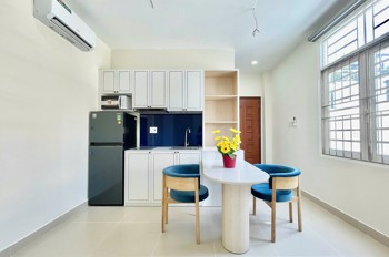✨ CHO THUÊ CĂN HỘ 1 PHÒNG NGỦ FULL NỘI THẤT – CÓ BAN CÔNG – GẦN SÂN BAY TÂN SƠN NHẤT