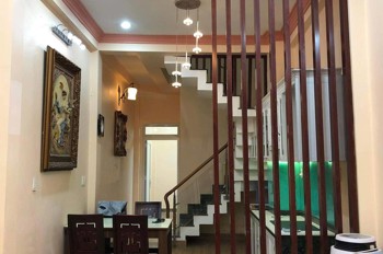Nhà nguyên căn Đường Số 2, P. Trường Thọ, hẻm xe hơi, 2 Tầng, 3PN, 2WC, giá 11 triệu/tháng