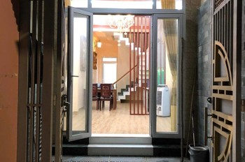 Nhà nguyên căn Đường Số 2, P. Trường Thọ, hẻm xe hơi, 2 Tầng, 3PN, 2WC, giá 11 triệu/tháng