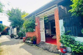 Cho Thuê Nhà mái thái mát mẻ,P. Linh Tây, gần Phạm Văn Đồng. 100m2 gồm 2PN1WC Giá thuê 8.5tr/tháng