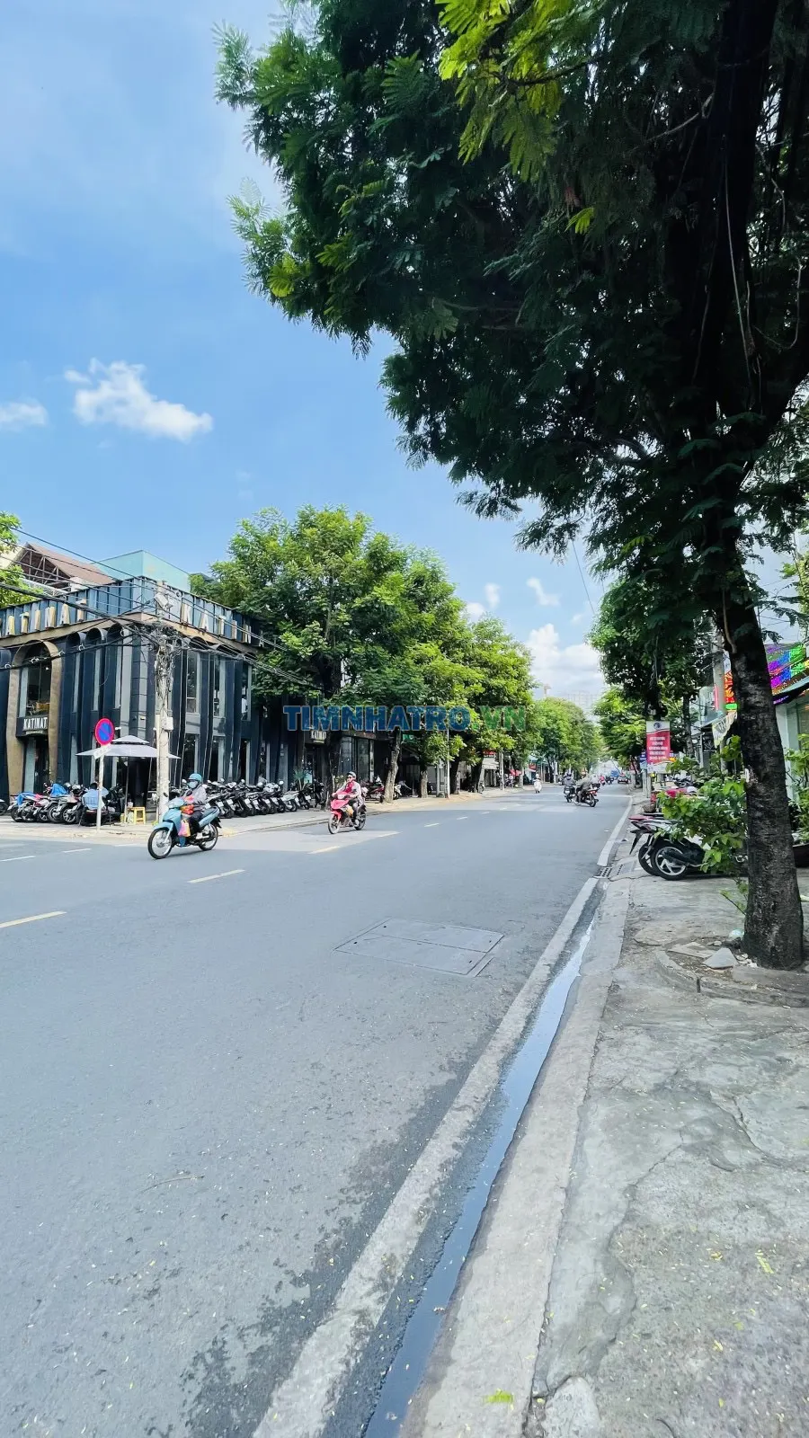 Cho Thuê Nhà 3 Tầng, 5Pn, Hẻm 8M Trương Công Định P14 Tân Bình